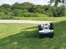 Ambrogio ribitfűnyíró nehéz terepre